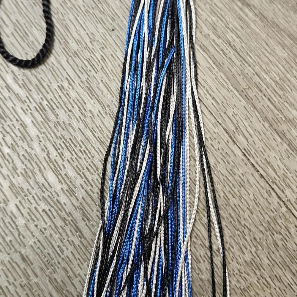 N/A blue white